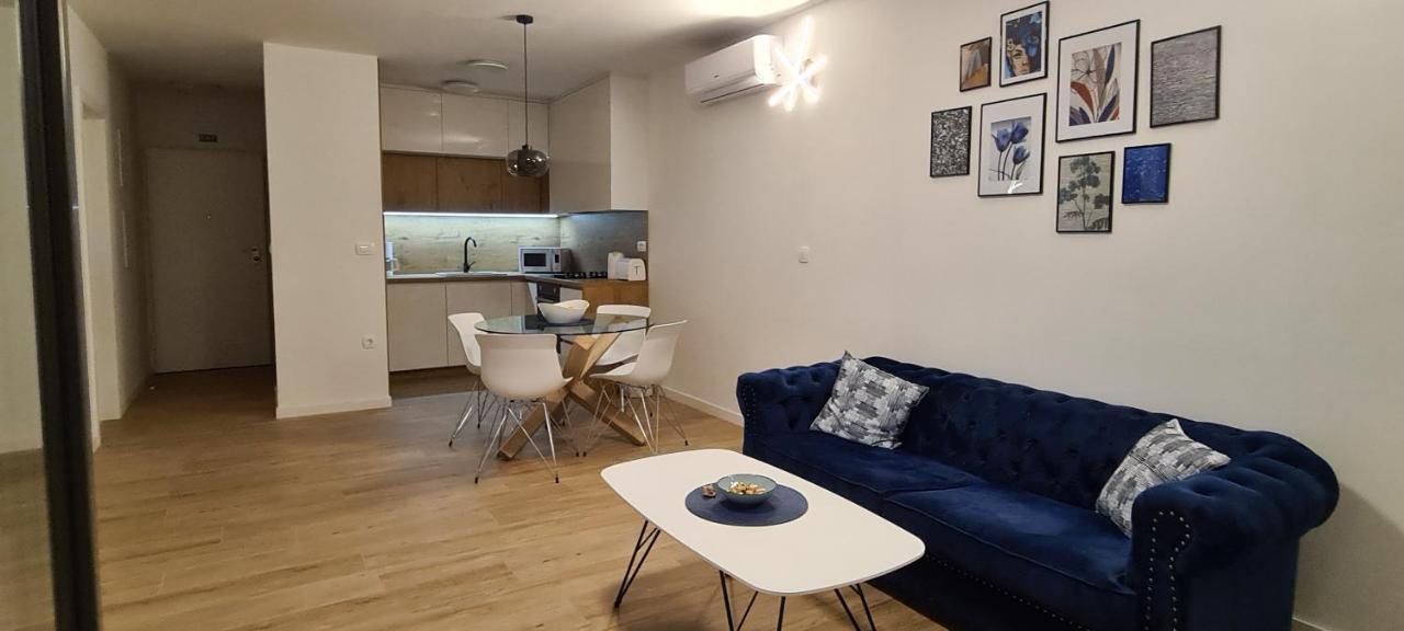 Apartman Marcelina 1 With Private Pool Trogir Exterior foto